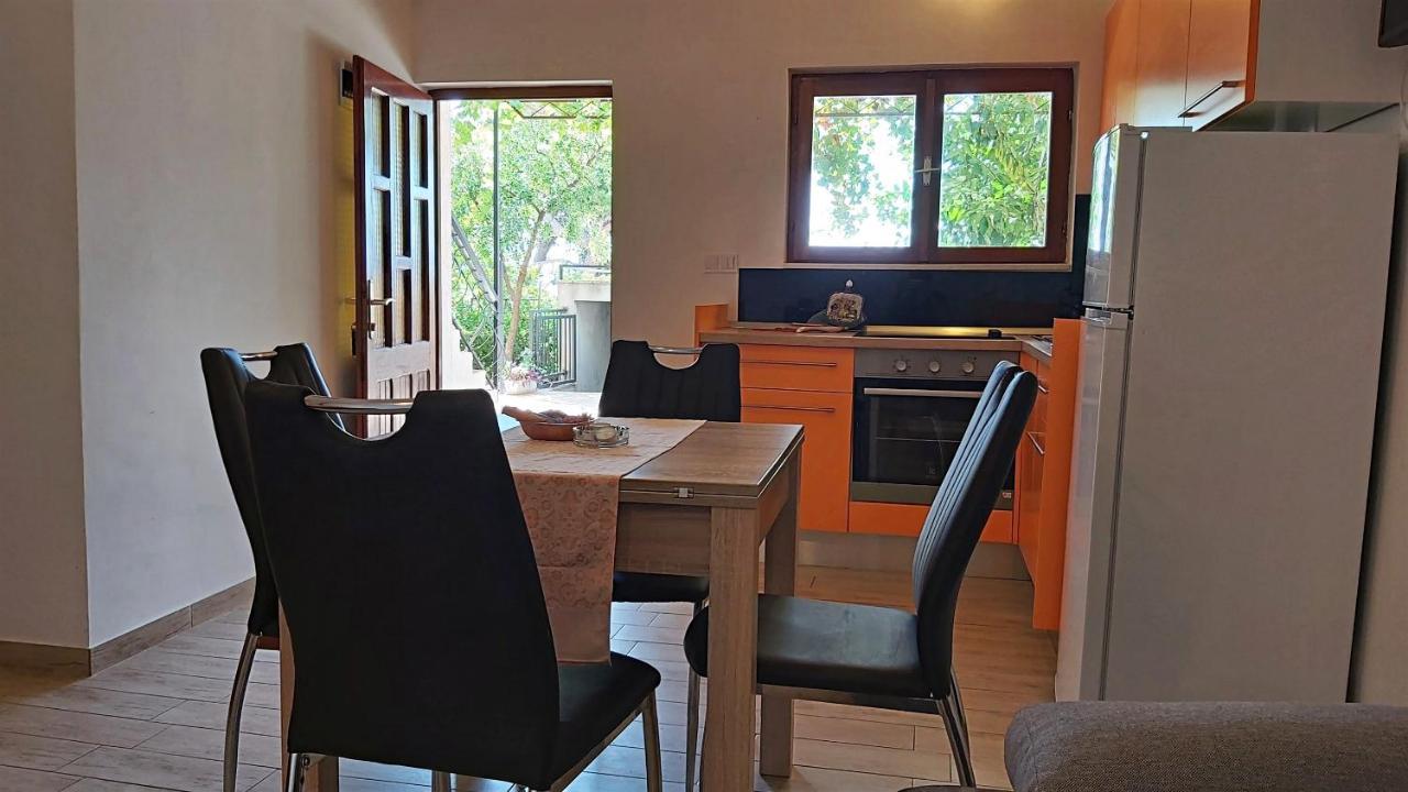Apartments Gajo Omiš Pokoj fotografie